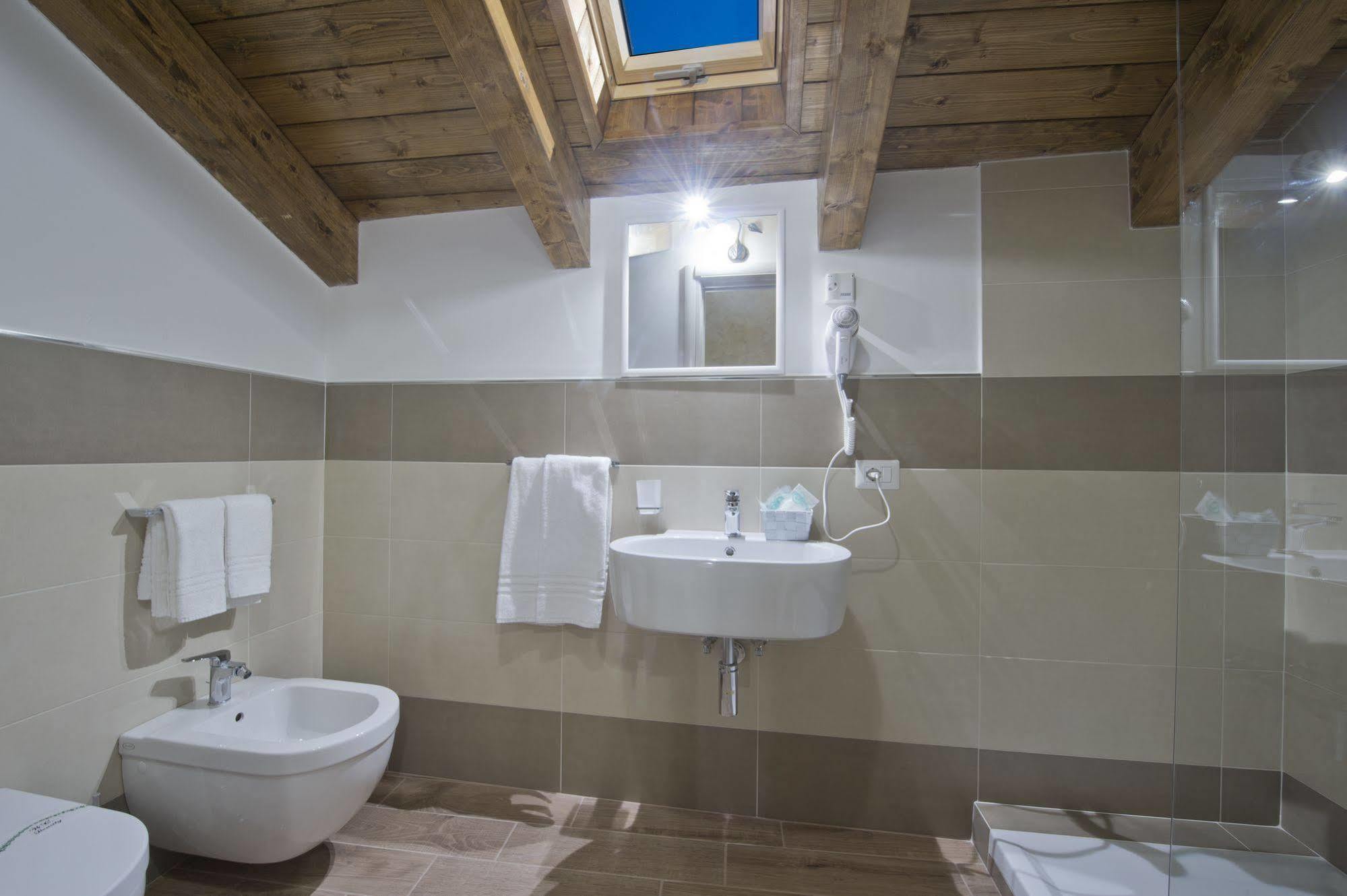 Gli Dei Gemelli Bed & Breakfast Agerola Luaran gambar